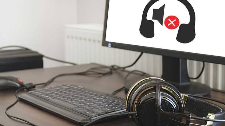 tai nghe vào laptop không nghe được